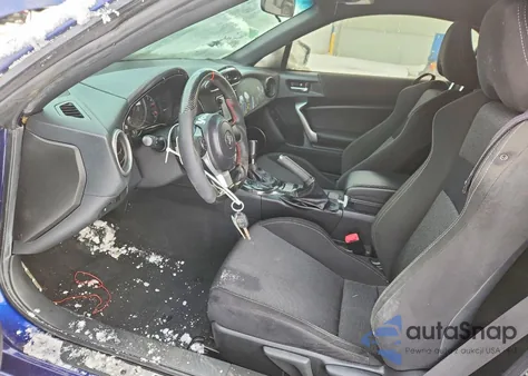 2017 Toyota 86 Base from USA, damaged, VIN JF1ZNAA12H8701549